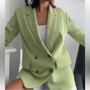 Aritzia Wilfred Cherrelle Blazer in loved condition